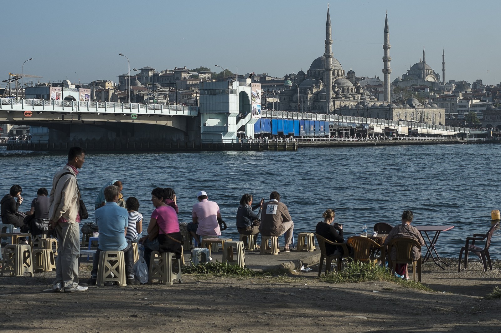 Détente au bord de l'eau