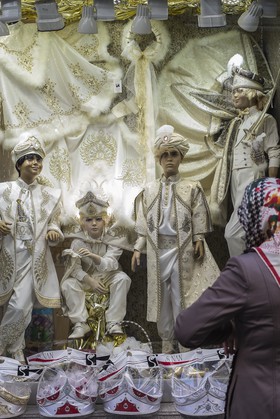 Costumes de fête
