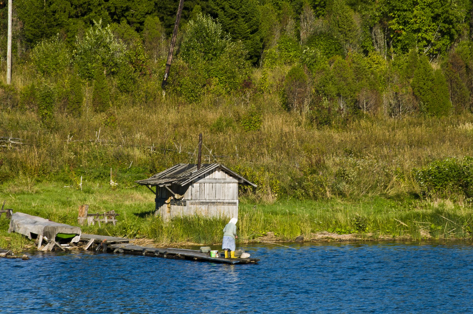 Pêche dans le lac de Kji