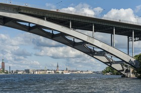 Le pont de l'Ouest